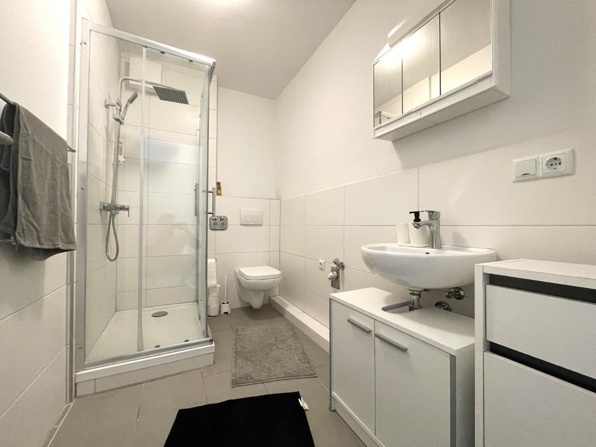 Simplex Apartments Am Europaplatz カールスルーエ 部屋 写真